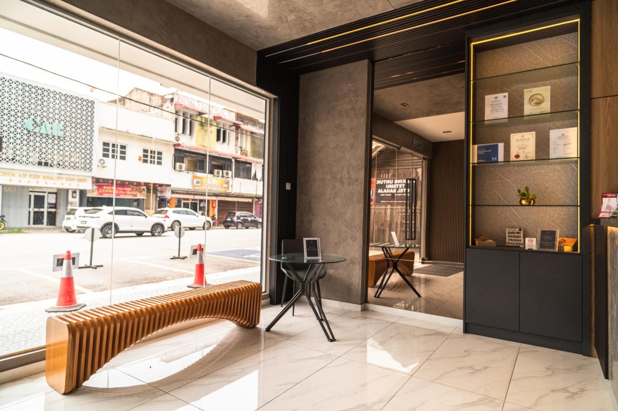 Dj Citi Plaza Hotel & Suites Kuala Terengganu Exteriör bild