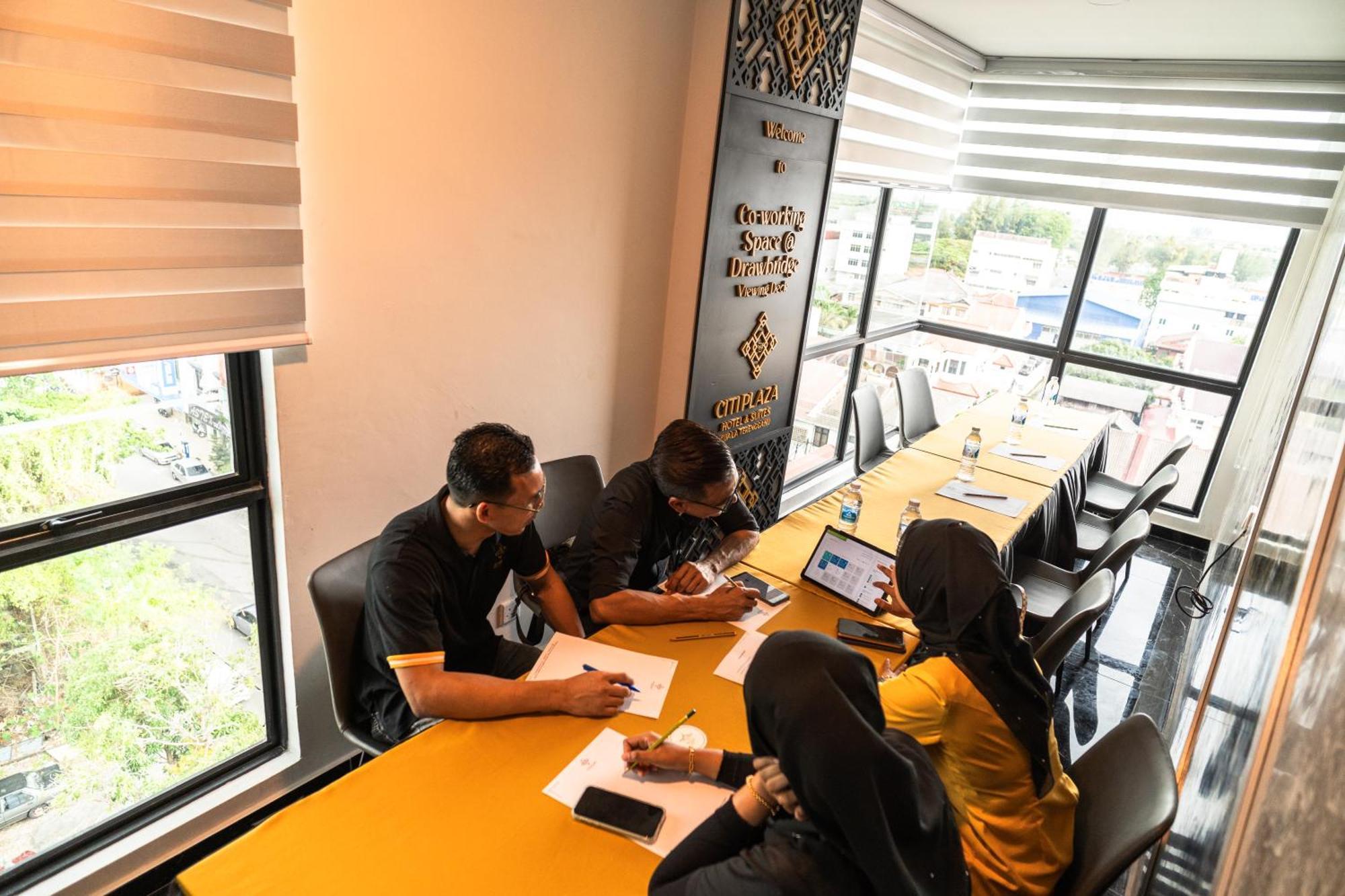 Dj Citi Plaza Hotel & Suites Kuala Terengganu Exteriör bild