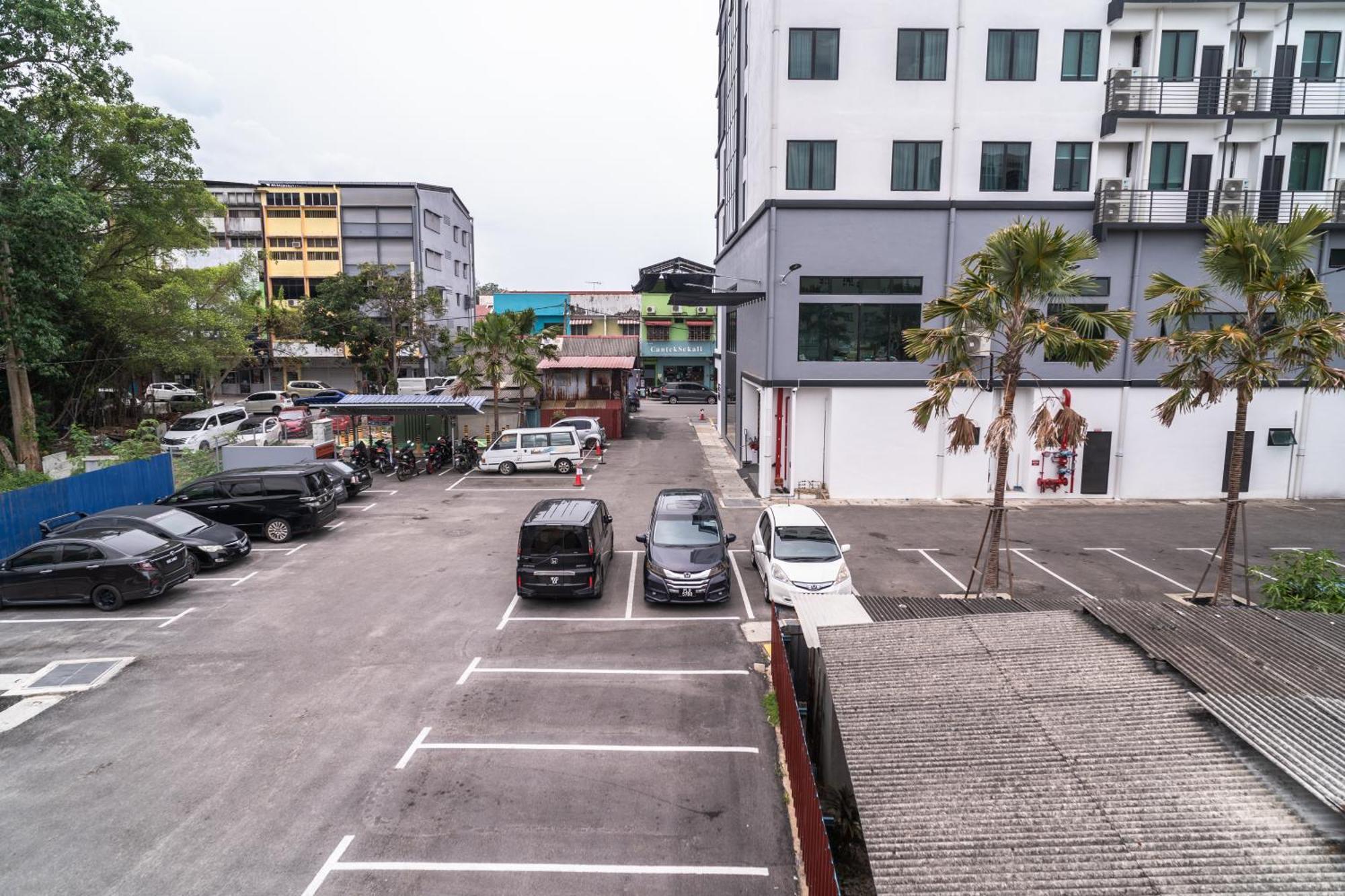 Dj Citi Plaza Hotel & Suites Kuala Terengganu Exteriör bild