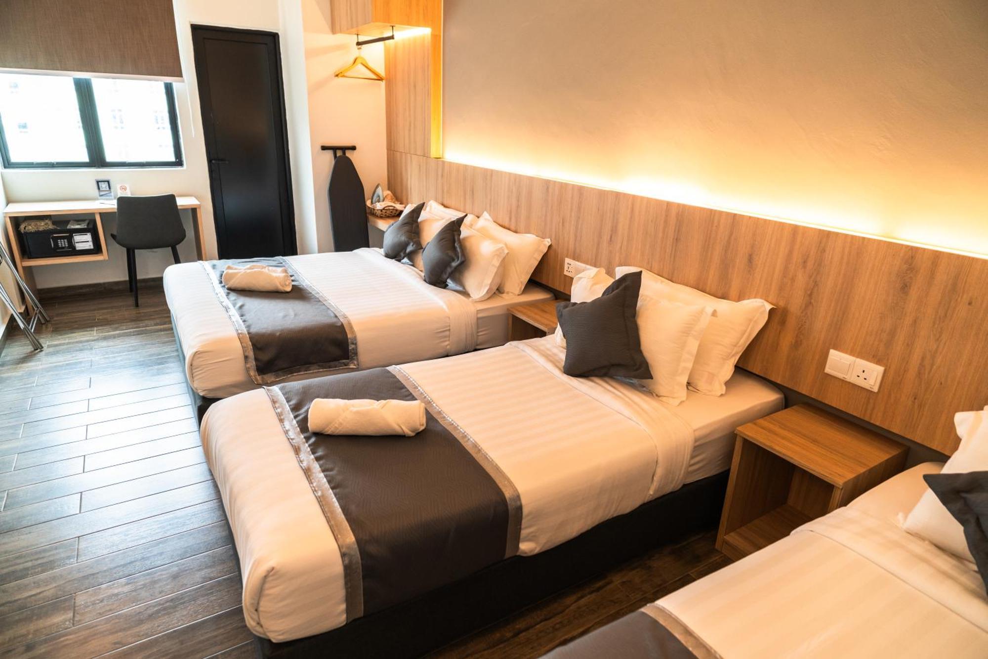 Dj Citi Plaza Hotel & Suites Kuala Terengganu Exteriör bild